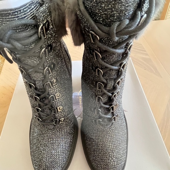 Jessica Simpson Grey Deliah Rhinestone Bootie Size 9  NWT - Picture 15 of 15